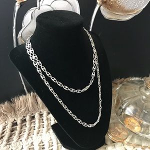 NWOT MONET SILVER TONE NECKLACE